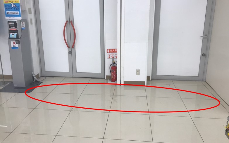 【西友　松河戸店】1階催事場付近　プロモーション用途や物販、食物販のポップアップストアに最適なスーパー店内催事イベントスペース