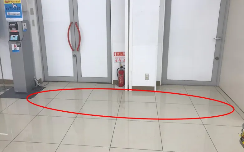 【西友　松河戸店】1階催事場付近　プロモーション用途や物販、食物販のポップアップストアに最適なスーパー店内催事イベントスペース