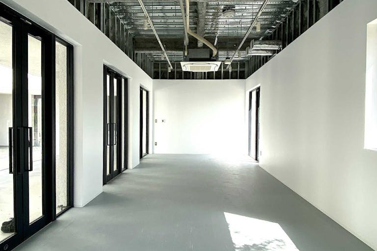 【下北沢reload(リロード)】物販や展示会に適した自然光の入るポップアップスペースの画像1