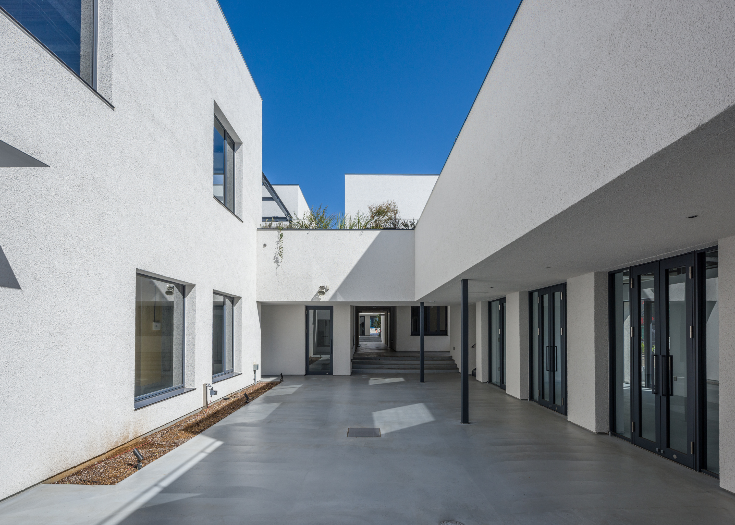 【下北沢reload(リロード)】物販や展示会に適した自然光の入るポップアップスペースの画像2