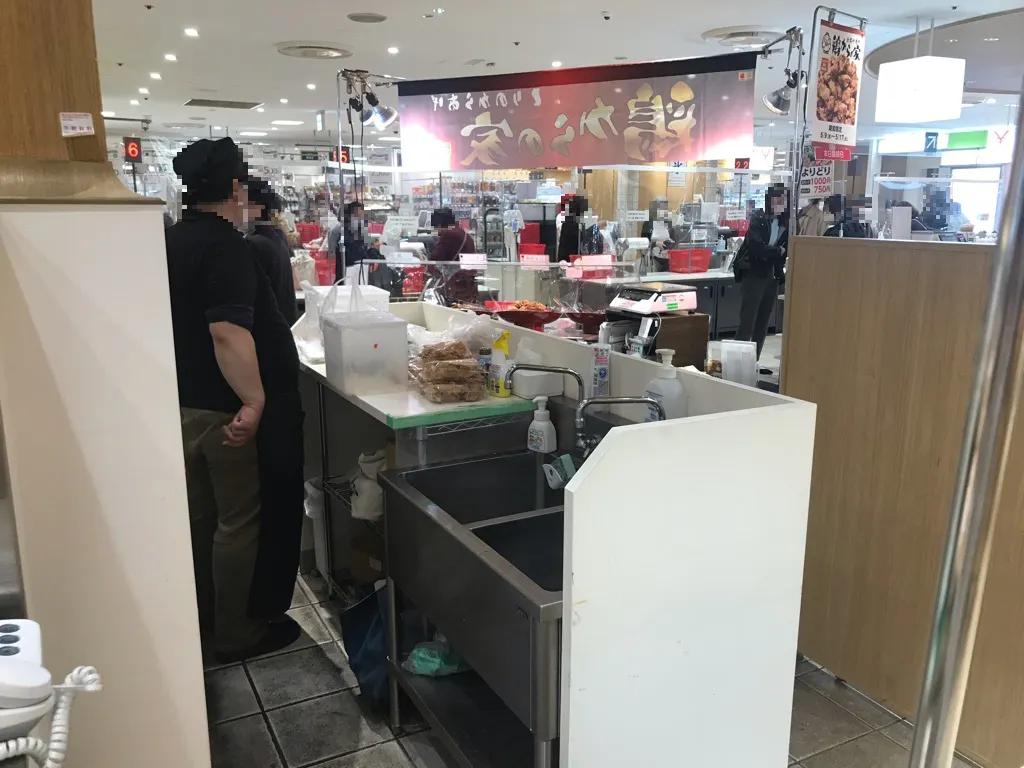 【マルイファミリー溝口】B1階カレンダリウムF03【食物販】食品売場レジ正面、共同厨房あり総菜や弁当販売に最適