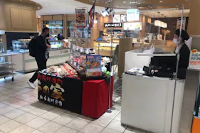 【マルイファミリー溝口】B1階カレンダリウムF03【食物販】食品売場レジ正面、共同厨房あり総菜や弁当販売に最適