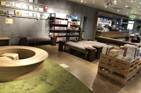 【TSUTAYA 南古谷店】物販やプロモーションの実施可能な店内キッズスペース