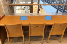 【イオンモール浜松志都呂】モール内広告 フードコートステッカー