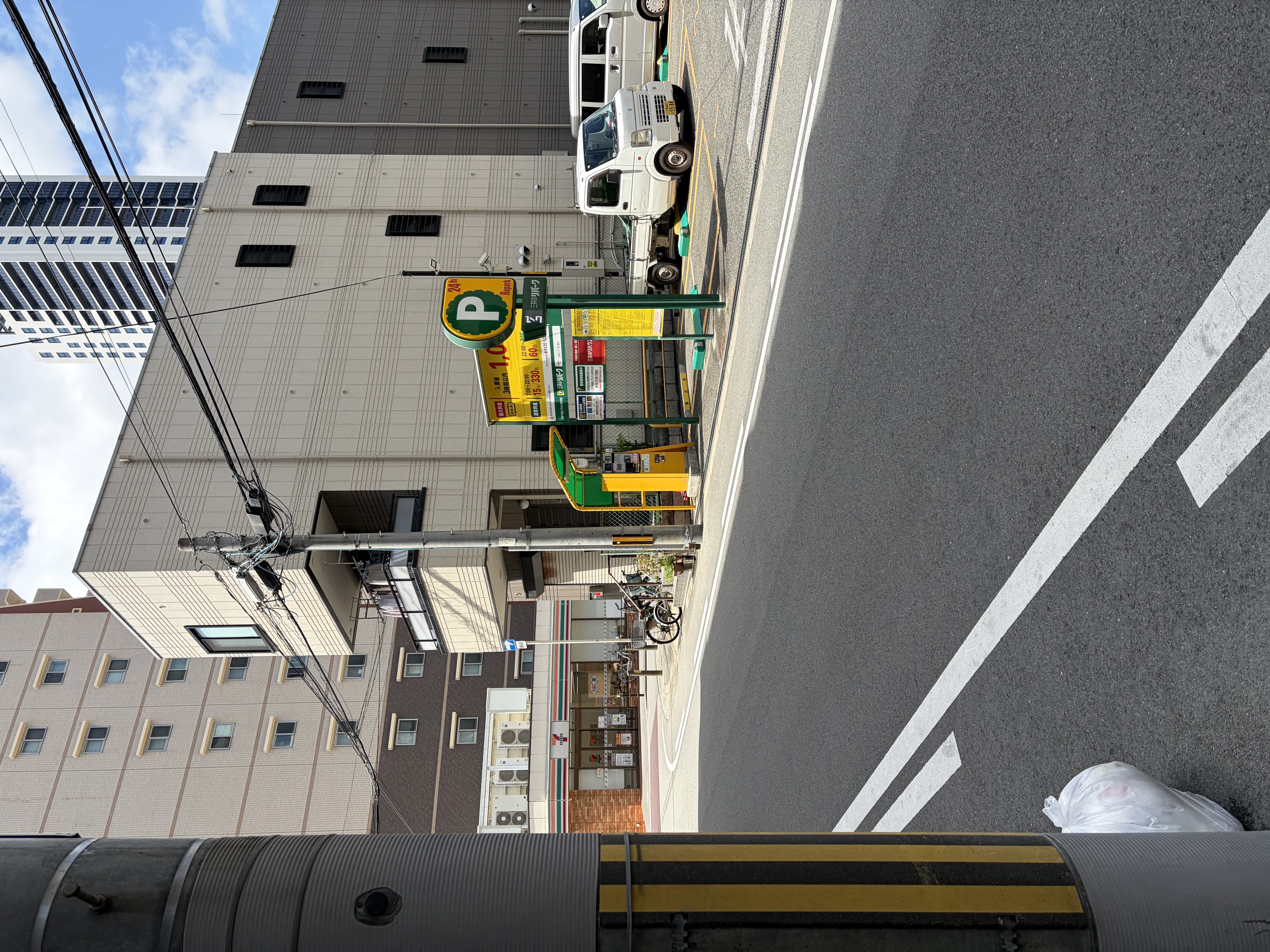 【西大橋駅3分】（セブンイレブン大阪北堀江3丁目店まで徒歩30秒）
