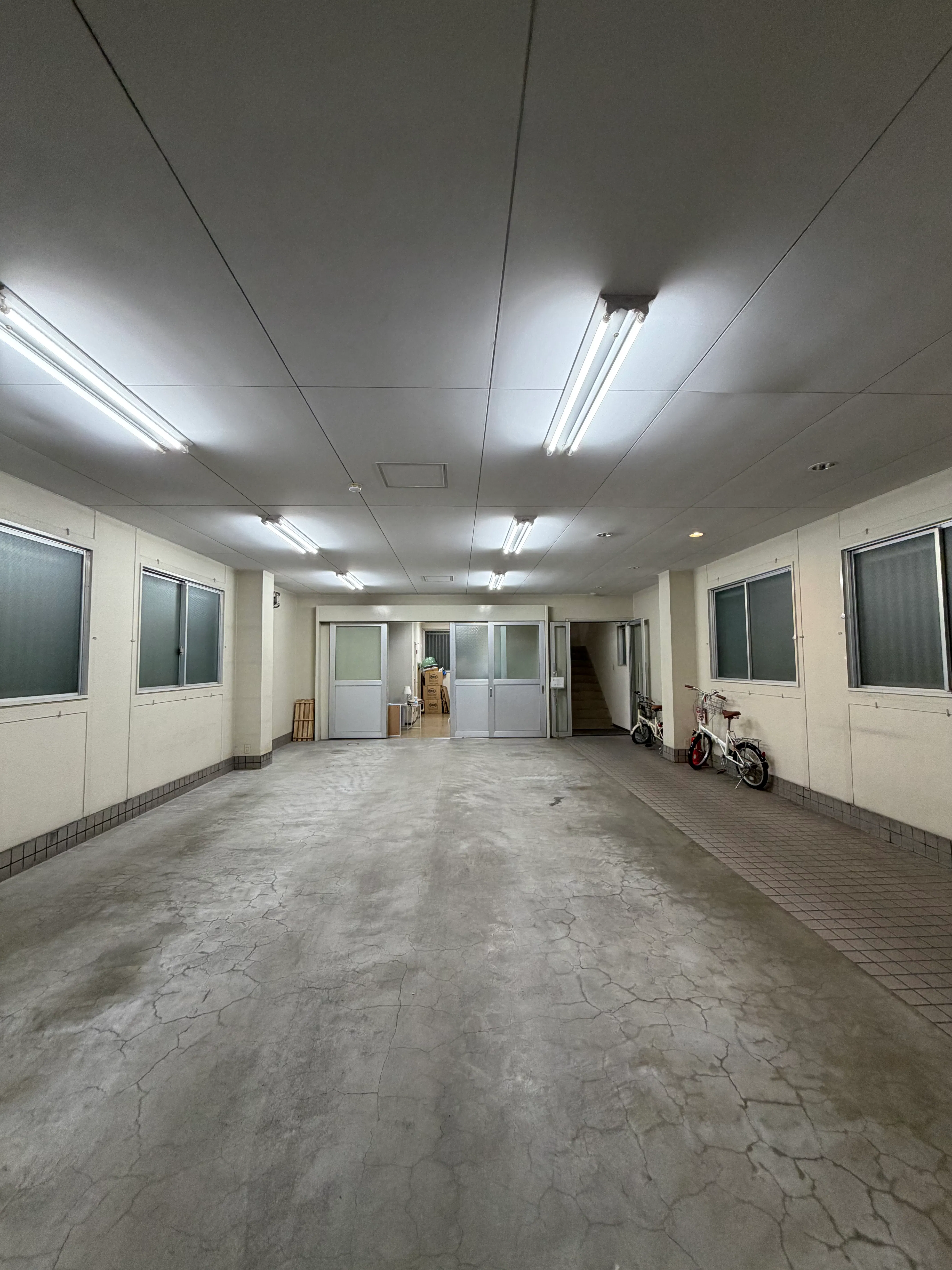 【西大橋駅3分】72㎡の路面スペース｜展示会・POP-UP向け
