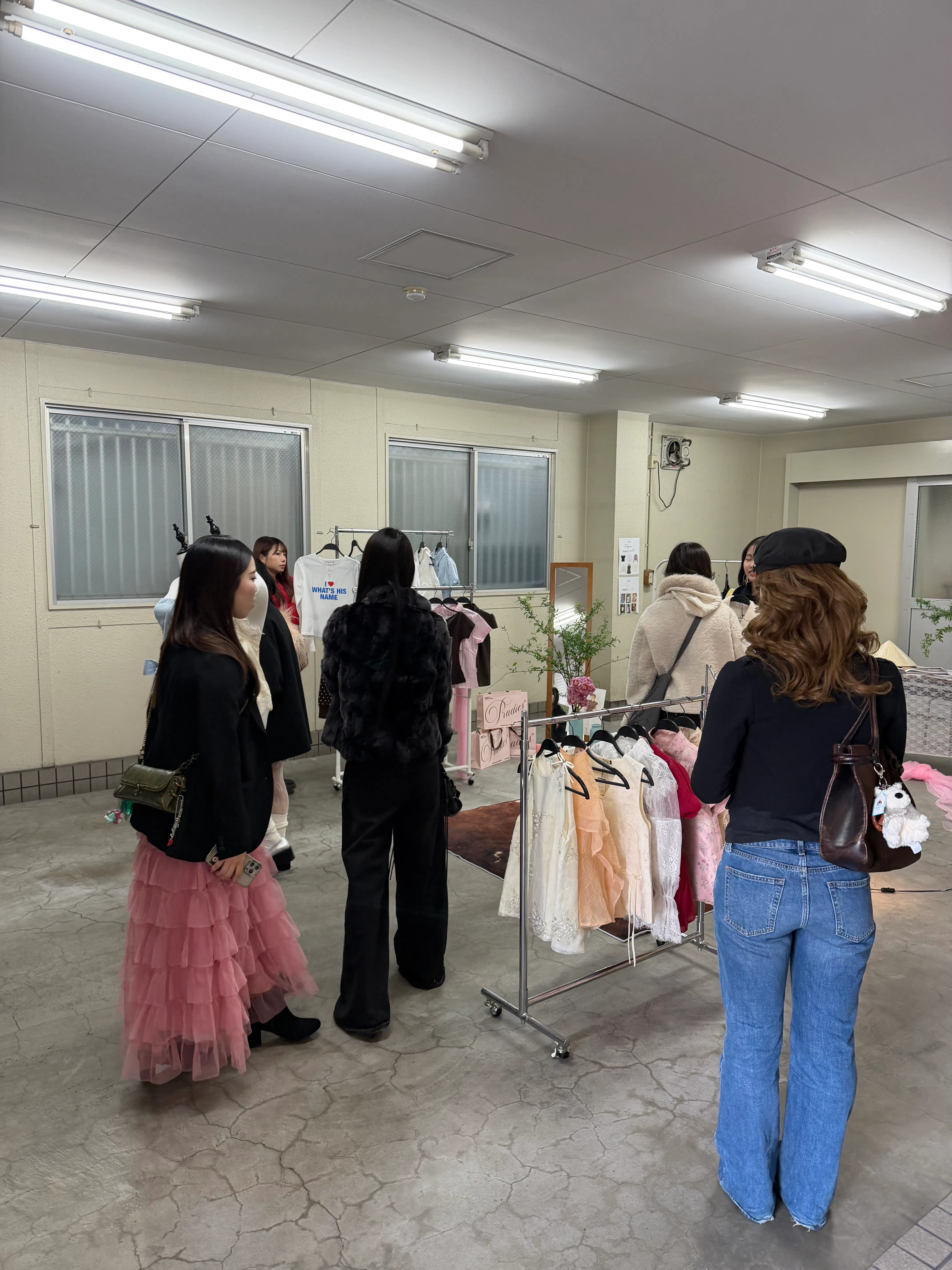 【西大橋駅3分】72㎡の路面スペース｜展示会・POP-UP向け