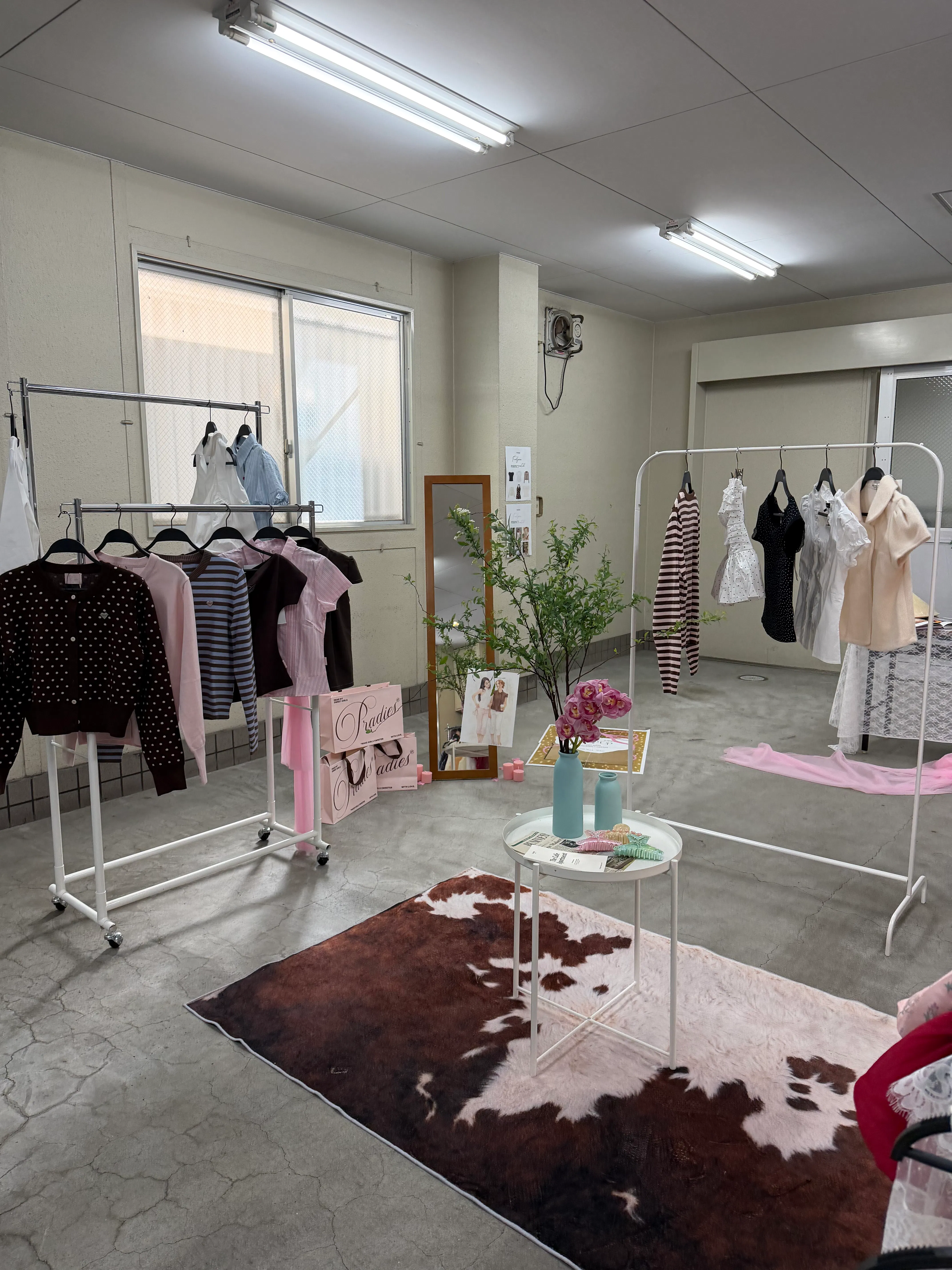 【西大橋駅3分】72㎡の路面スペース｜展示会・POP-UP向け
