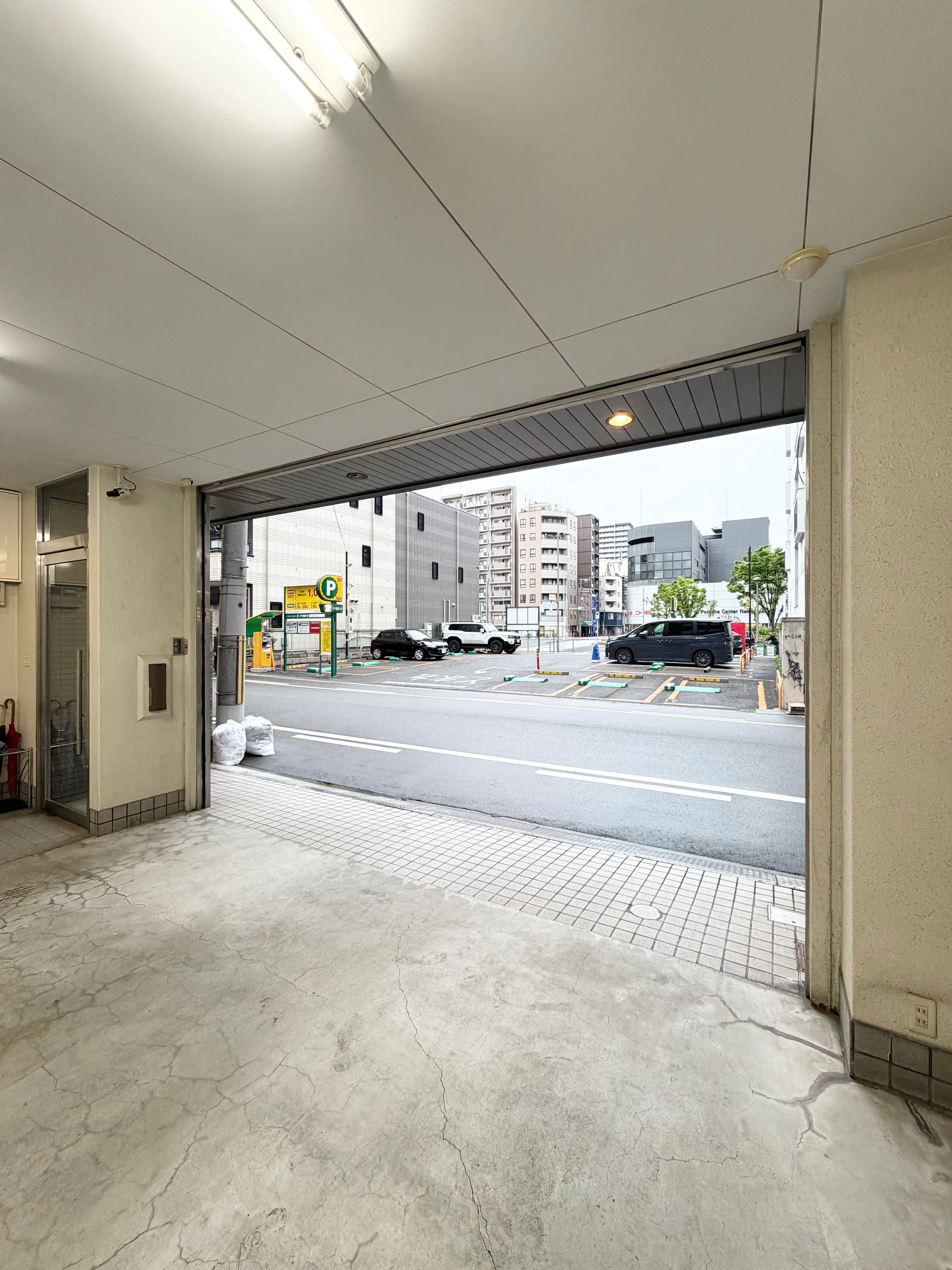 【西大橋駅3分】心斎橋・堀江エリア|72㎡の広々空間、無料備品多数。展示会、ポップアップやワークショップ会場に最適なスペース