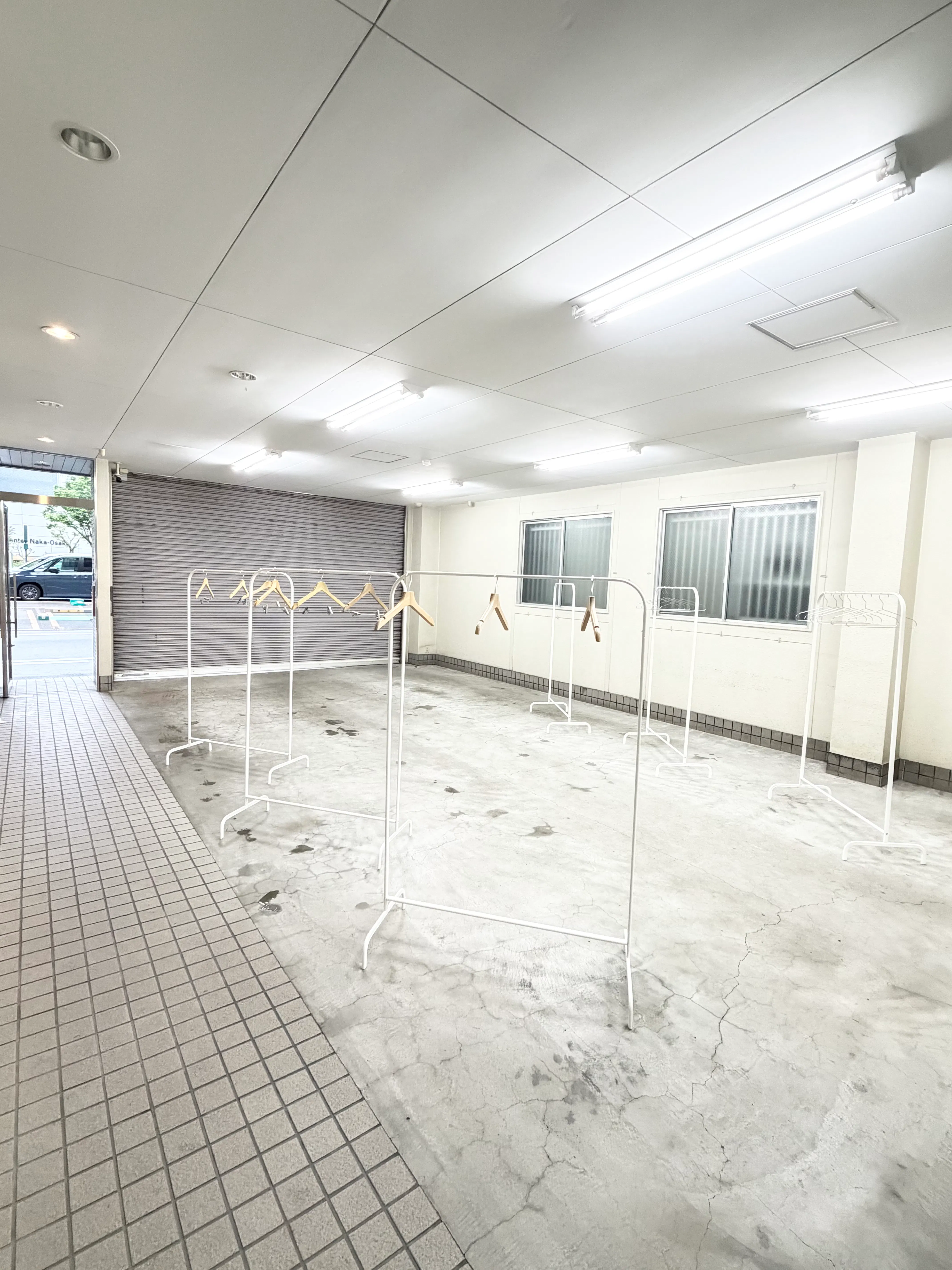 【西大橋駅3分】心斎橋・堀江エリア|72㎡の広々空間、無料備品多数。展示会、ポップアップやワークショップ会場に最適なスペース