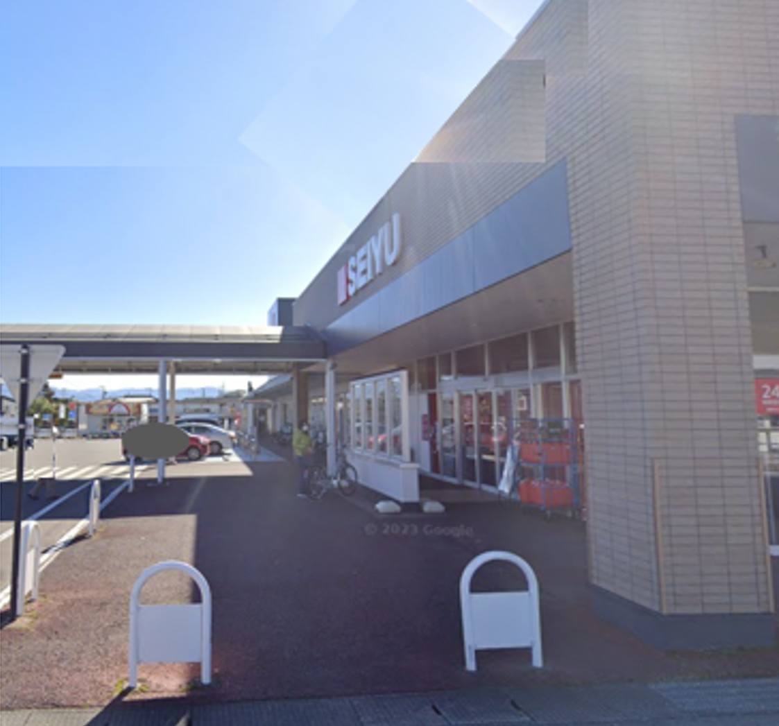 【西友　長野北店】外区画 入口付近 (屋根なし)　キッチンカーや移動販売 などにおすすめな屋外催事イベントスペース