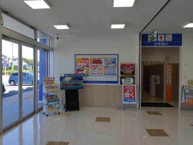 【エディオン八代店】プロモーションに利用可能な店内エントランススペース