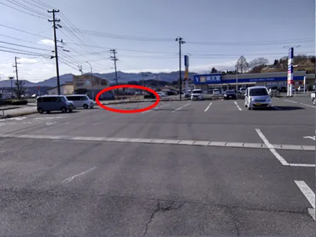 【ホームマート本吉店】屋外駐車場(南側) キッチンカーの出店に最適なホームセンター内駐車場の屋外イベントスペース