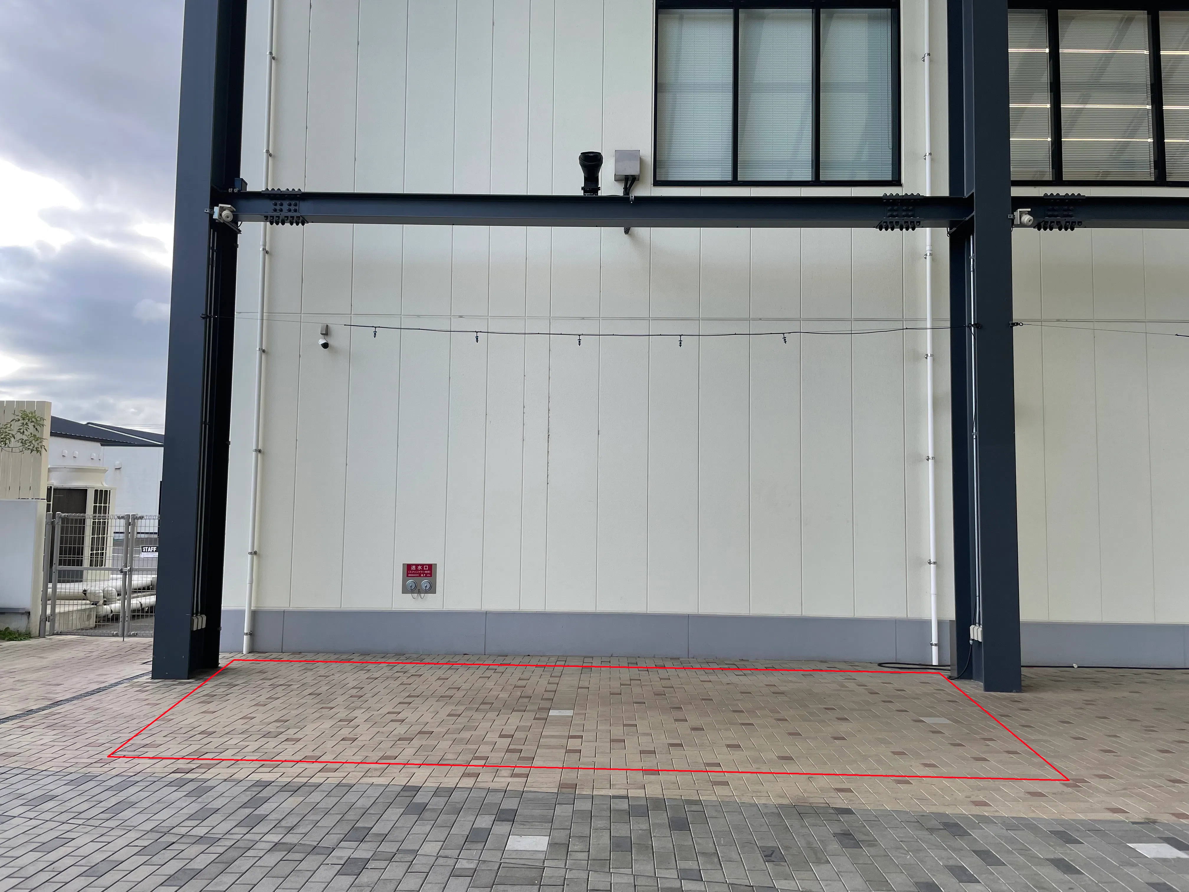 【BRANCH岡山北長瀬】プロモーションや物販用途での利用が可能な商業施設の半屋外スペース