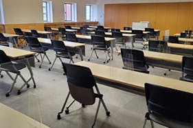 【横浜ワールドポーターズ】会議室3