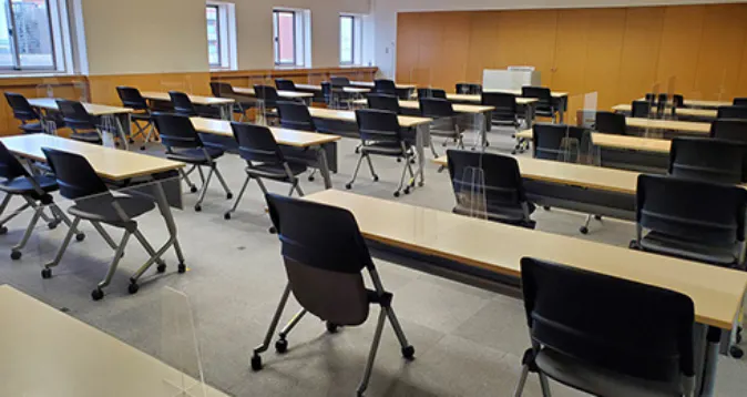 【横浜ワールドポーターズ】レンタルスペース３