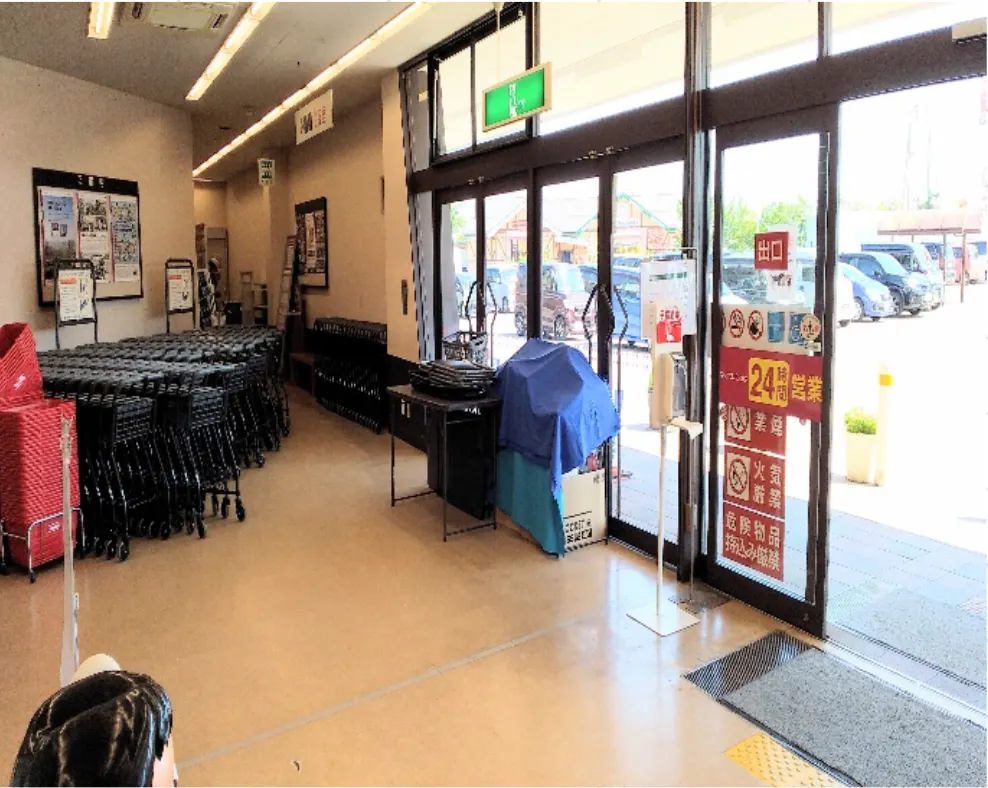 【マックスバリュ鶴岡南】入口横 販促プロモーション出店に最適なスーパー店内催事イベントスペース