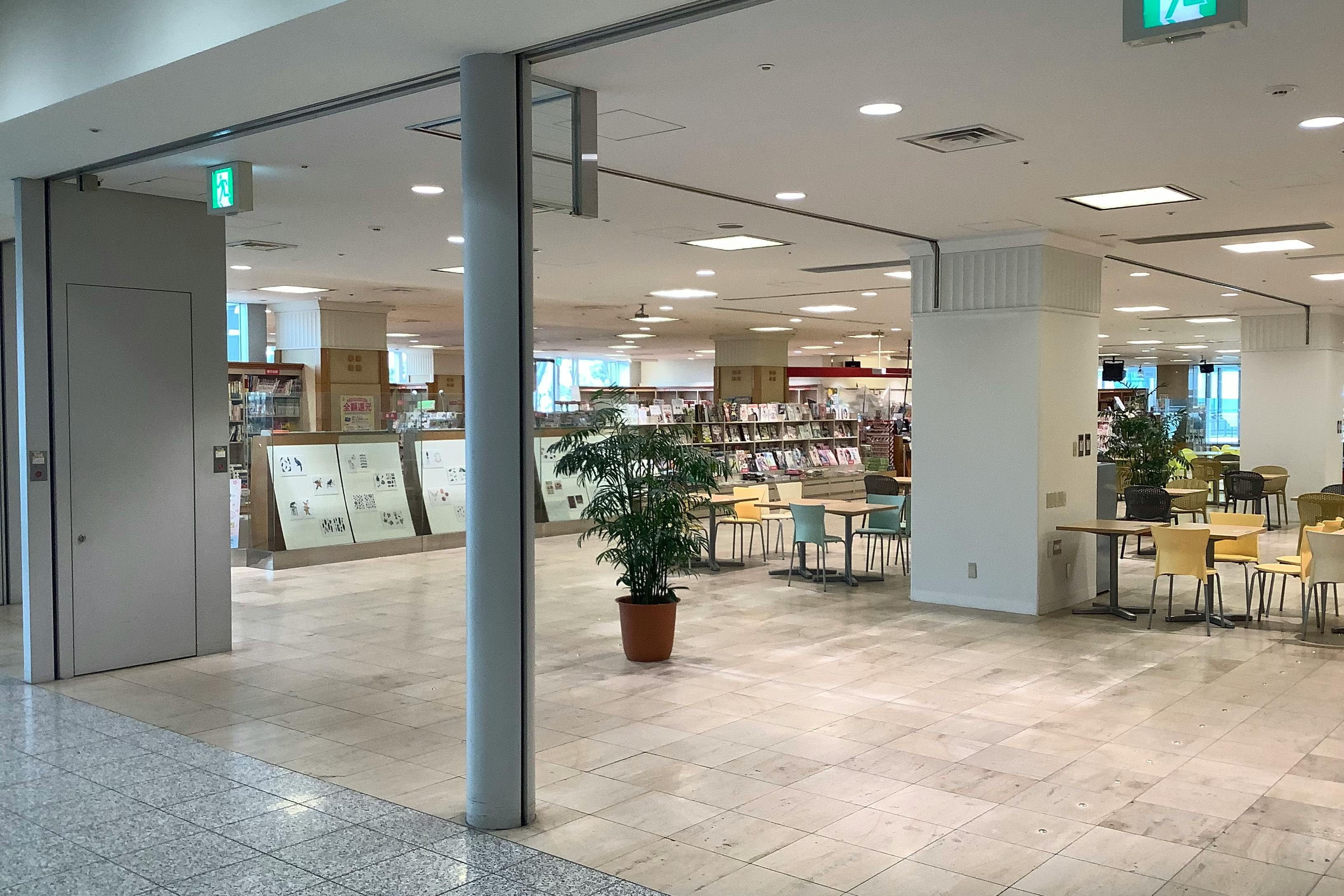 【東京ビッグサイト駅 直結/TFTビル(区画③)】オフィスワーカー向けのプロモーションイベントや物産展等に最適なイベントスペース(2F出入口付近)