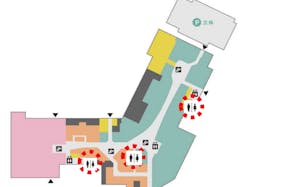 【イオンモール川口】モール内広告 化粧室個室ドア