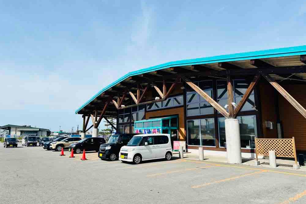 【ダイナム青森西店】キッチンカーに最適なアミューズメント施設のイベントスペース