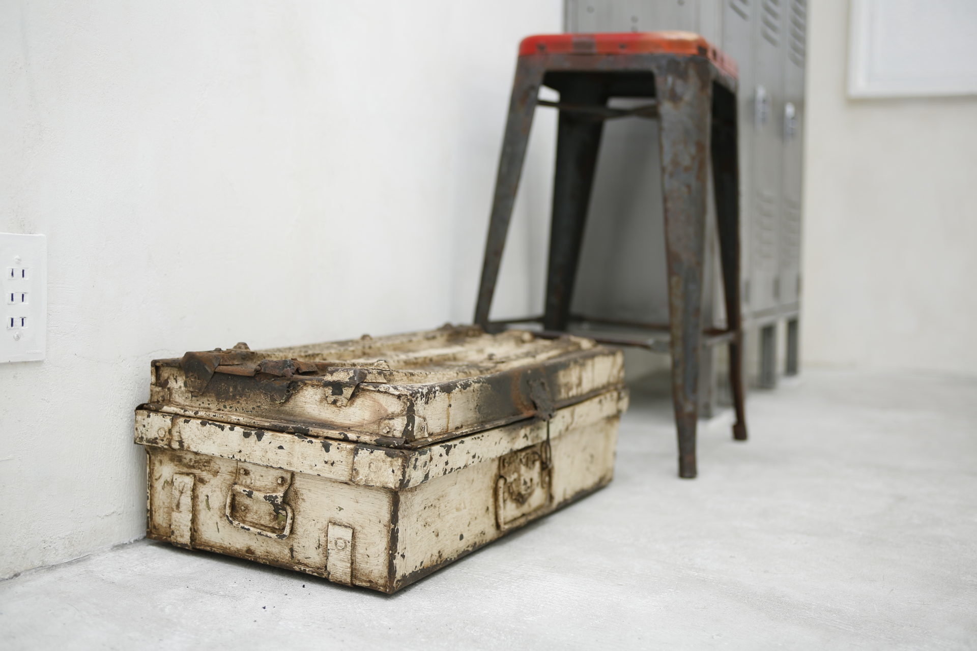 【心斎橋駅4分】アパレルのポップアップストアに最適な白を基調としたギャラリー