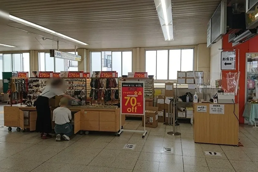 【京成高砂駅】食物販やポップアップストアに最適な人の流動が多い改札内コンコース