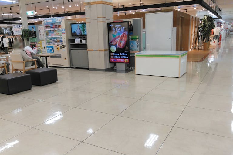 【イオン仙台中山店】各種プロモーションイベントや物販イベントに最適な施設1階にある視認性抜群のイベントスペースの画像4