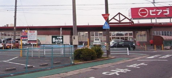 【ピアゴ碧南東店】販促プロモーションや食物販に最適な1F花屋側エントランスのイベントスペース