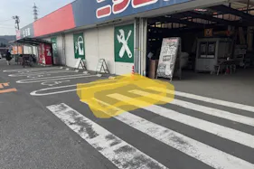 【スーパーセンターニシムタ 串木野店】販促プロモーションやキッチンカーに最適な駐車場スペース