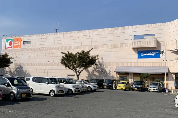 【オークワわくわくシティ尾崎】販促キャンペーンやプロモーションイベントに適した1階テナント空きスペース