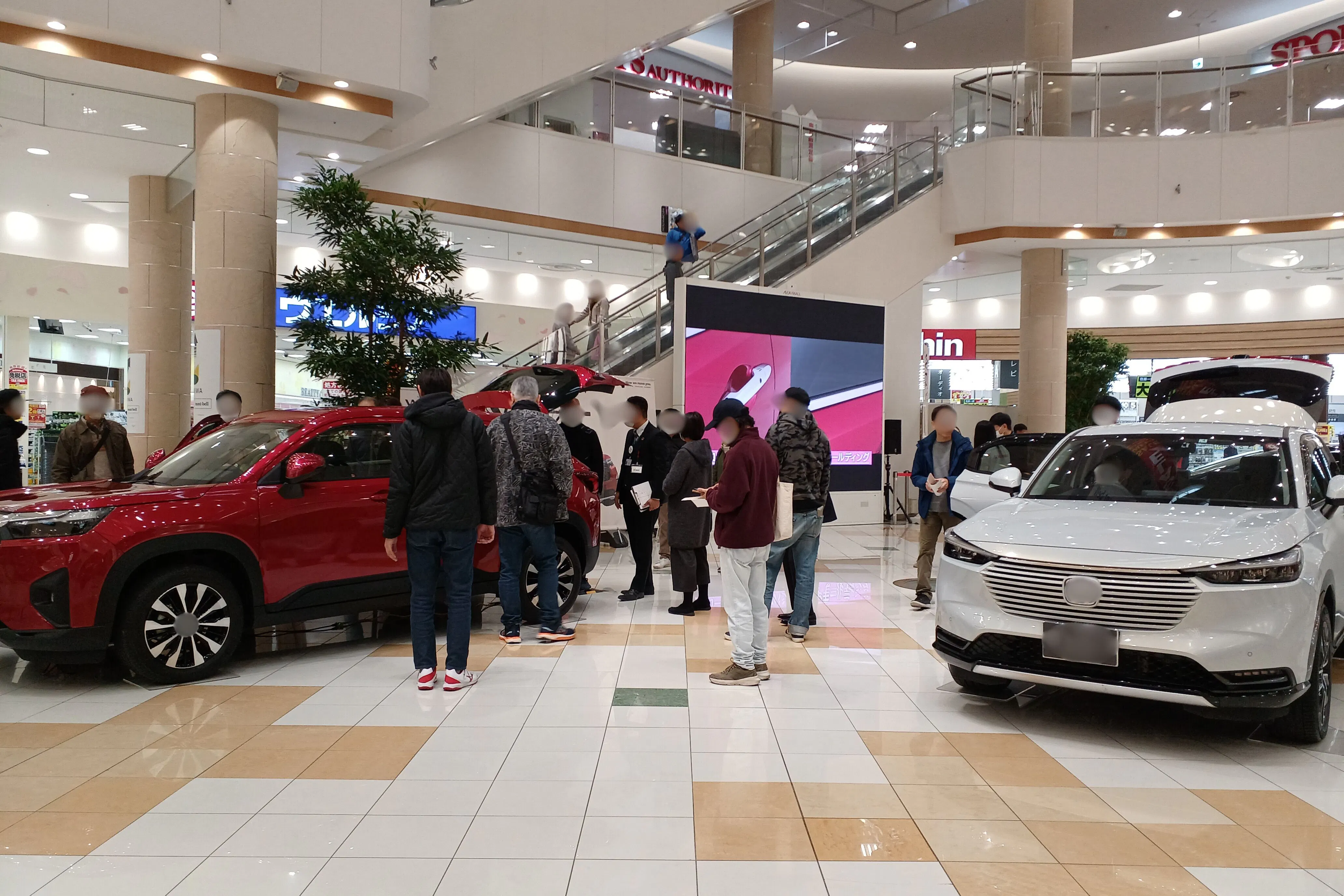 【イオンモール羽生】西コート