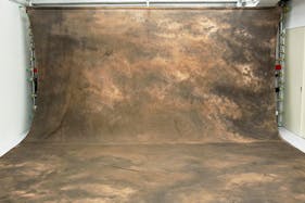 【蒲田駅3分】ポートレートや宣材写真撮影等の人物撮影、新商品のイメージ撮影に最適なクロマキー撮影・ブルーバック撮影が可能な撮影スタジオ