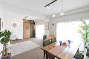 【曙橋駅3分】撮影や展示会等に適した自然光が入るバルコニー付きのスタジオスペースの画像7