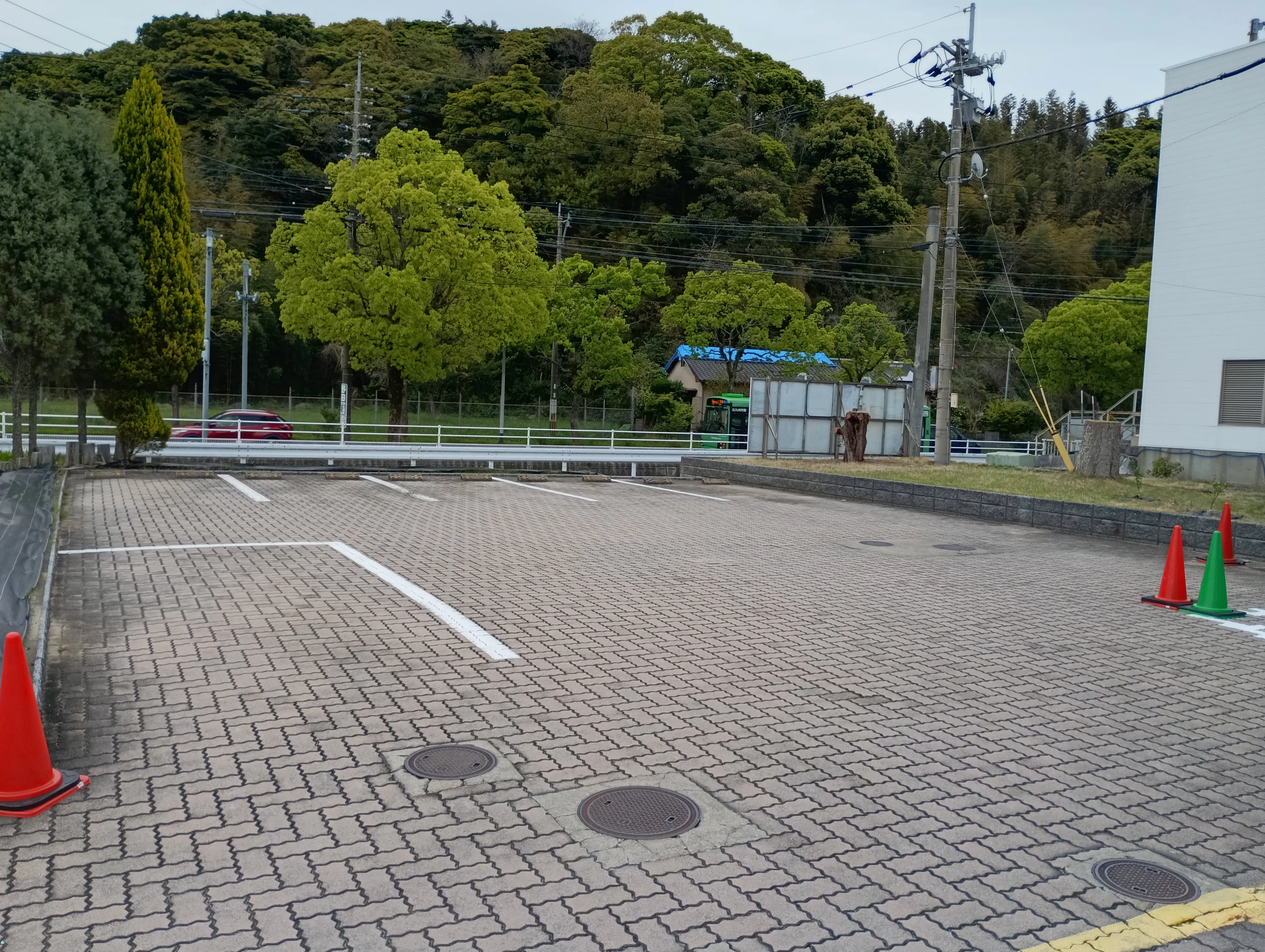 【ベスパ大栄】屋外 キッチンカーの出店に最適なゴルフ練習場の屋外催事イベントスペース