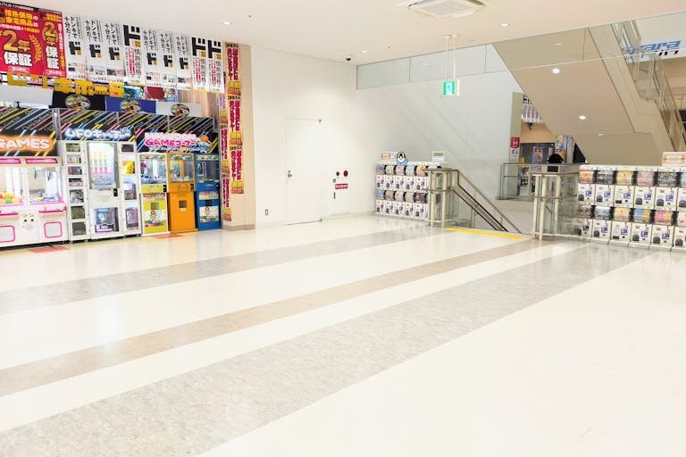 【コマーシャルモール博多】ポップアップストアやプロモーションイベントに適した地域の方に利用されるショッピングモールのイベントスペース(2階区画)の画像1