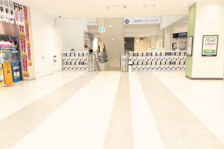 【コマーシャルモール博多】ポップアップストアやプロモーションイベントに適した地域の方に利用されるショッピングモールのイベントスペース(2階区画)の画像2