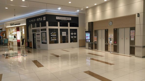 【イオンタウン姫路】プロモーションイベントや各種物販に最適な中央エレベーター前のイベントスペース(エレベーター前)