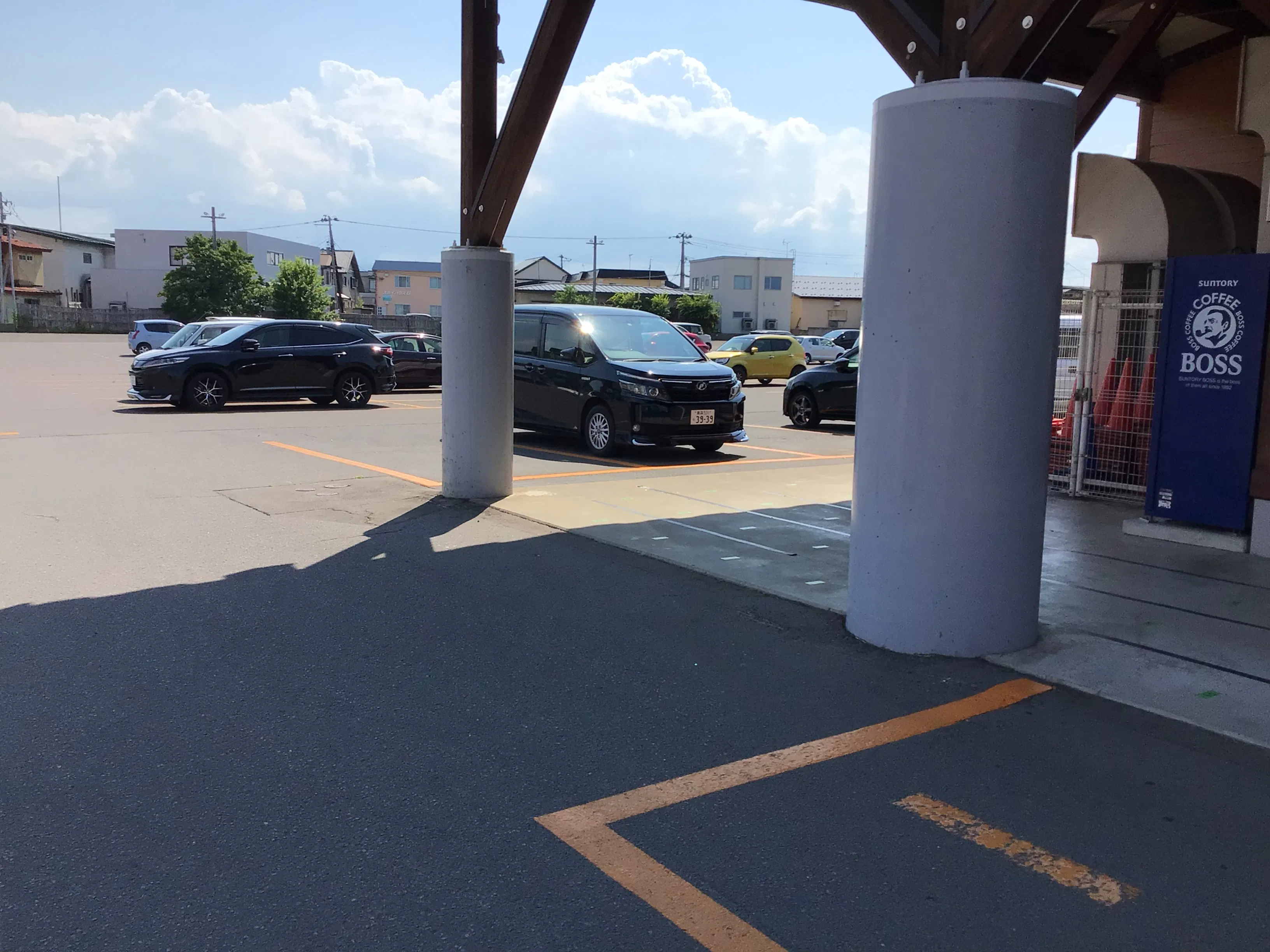 【ダイナム弘前店】キッチンカーやプロモーションに最適なアミューズメント施設のイベントスペース(駐車場)