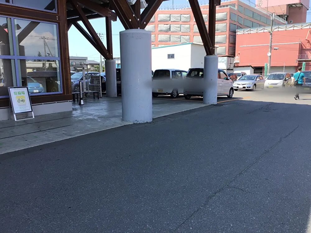 【ダイナム弘前店】キッチンカーやプロモーションに最適なアミューズメント施設のイベントスペース（駐車場）