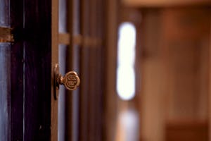 【京都河原町駅3分】個展・グループ展等のアート展示やポップアップストア、ワークショップに最適な築100年以上の京町家のギャラリースペース