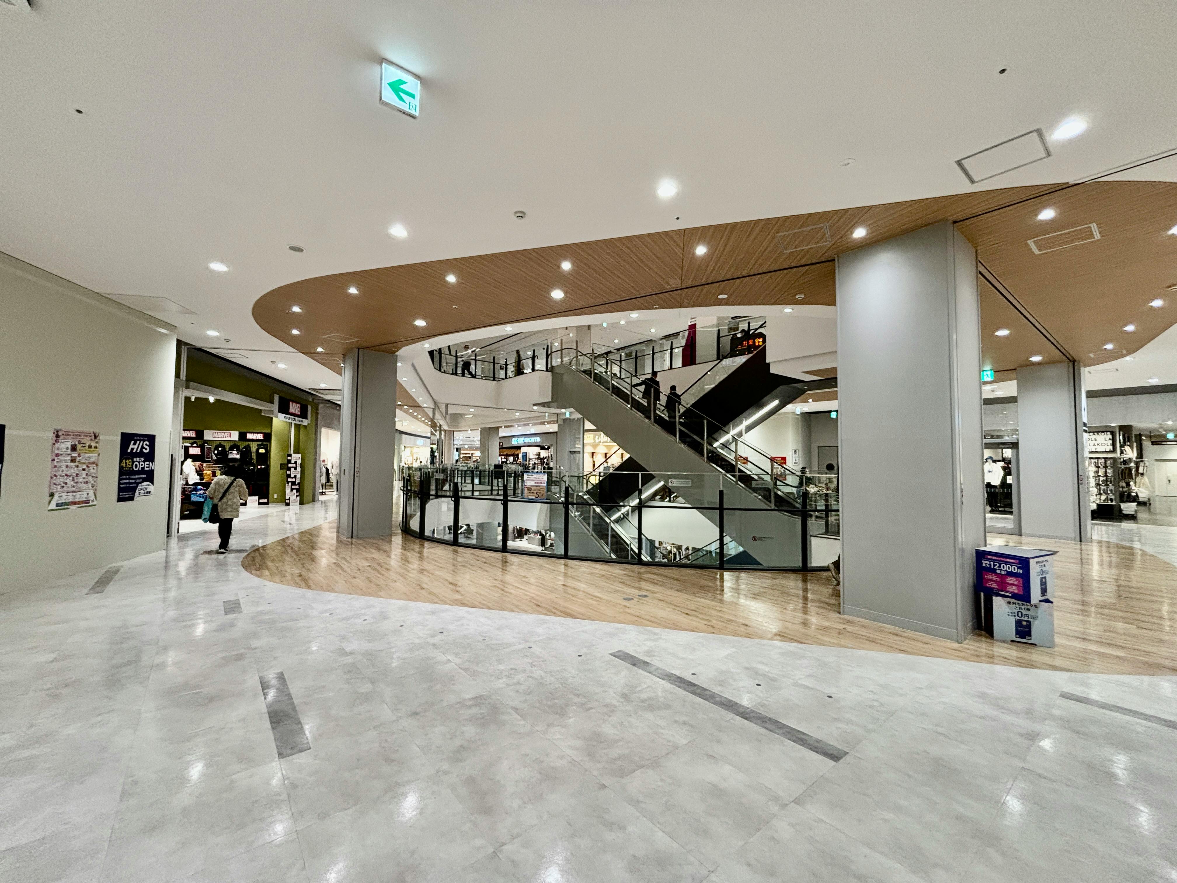 【イオンモール Nagoya Noritake Garden】2F レストランコート