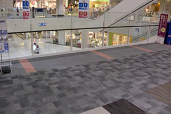 【イオンモール甲府昭和】さくら北ブリッジ(2F)