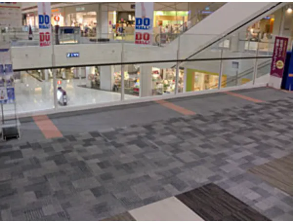 【イオンモール甲府昭和】さくら北ブリッジ（2F）
