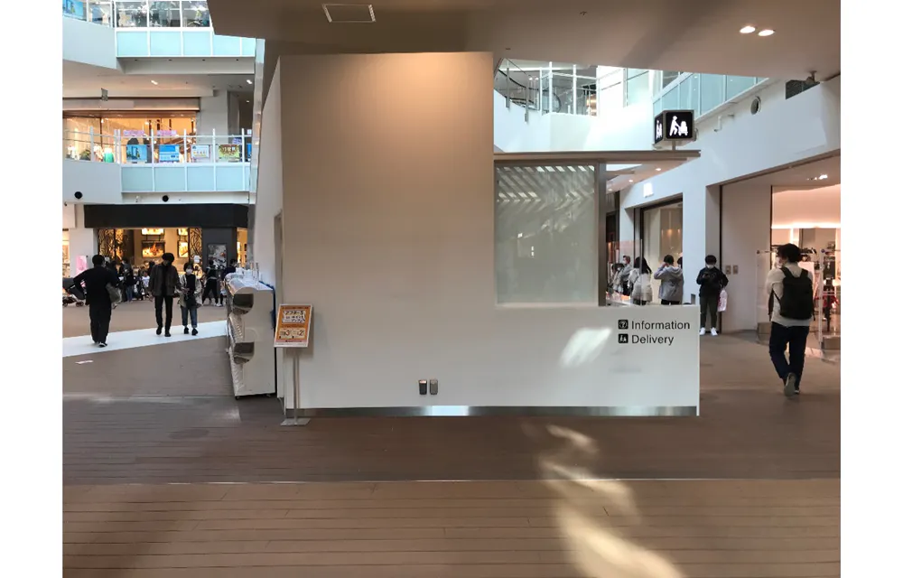 【アーバンドック ららぽーと豊洲】総合案内所横イベントスペース