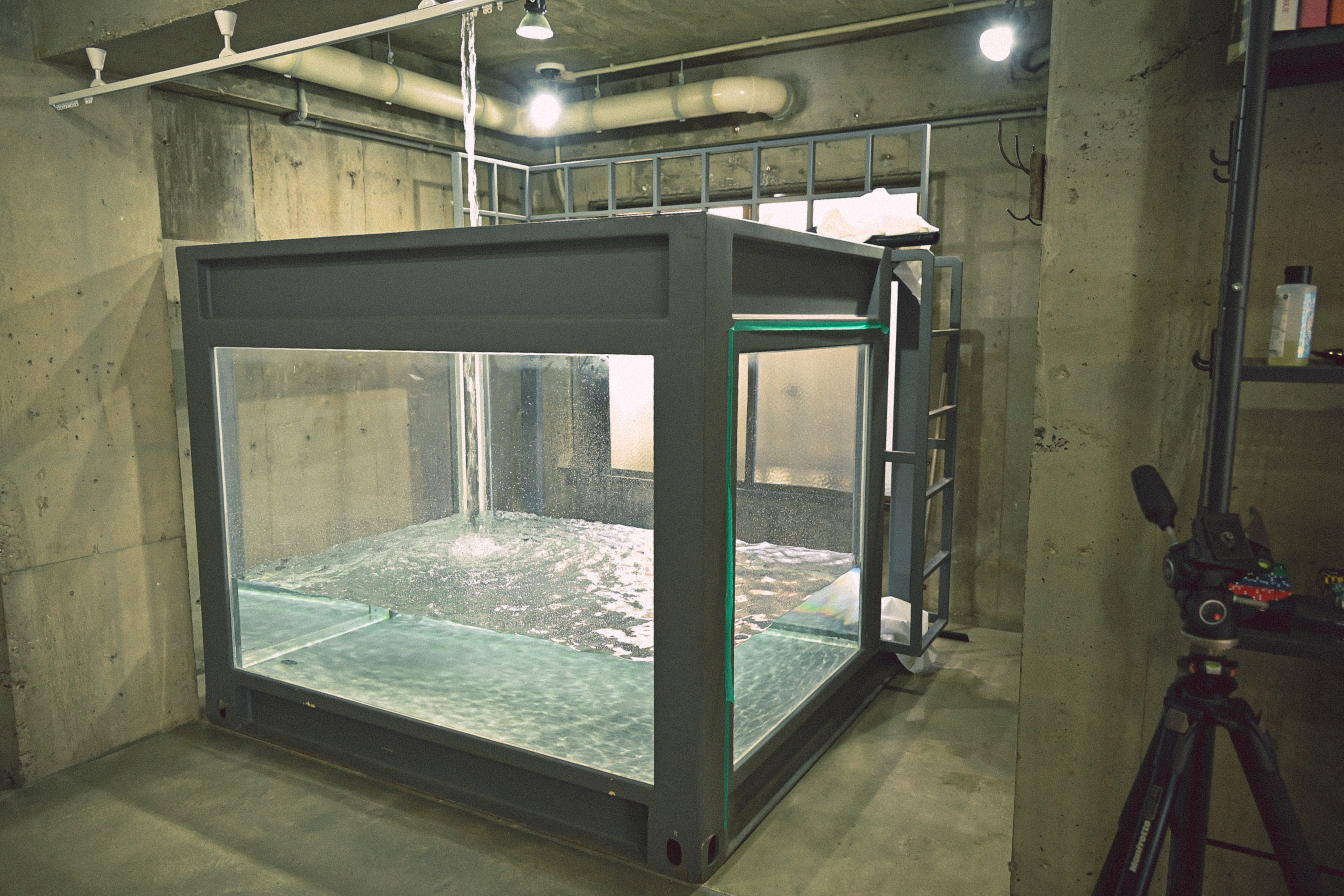 水槽（水道はご使用できません）