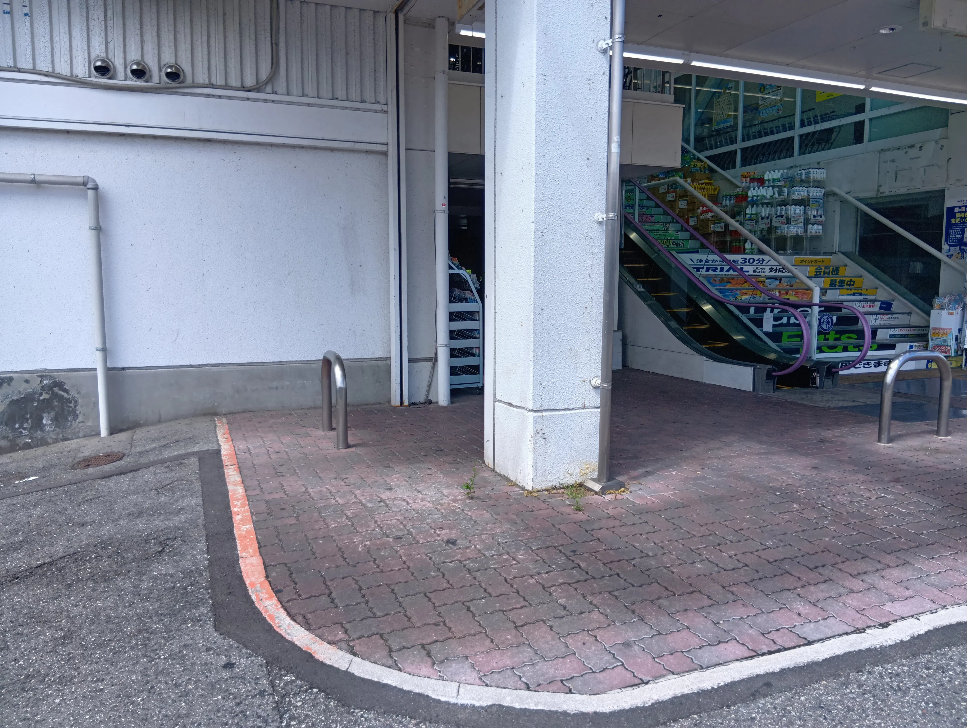 【スーパーセンタートライアル和泉店】キッチンカー(調理営業)出店限定/屋外スペース