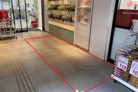 【フレスポ東日暮里】プロモーション利用に適した、エレベーターホールにある半屋外イベントスペース