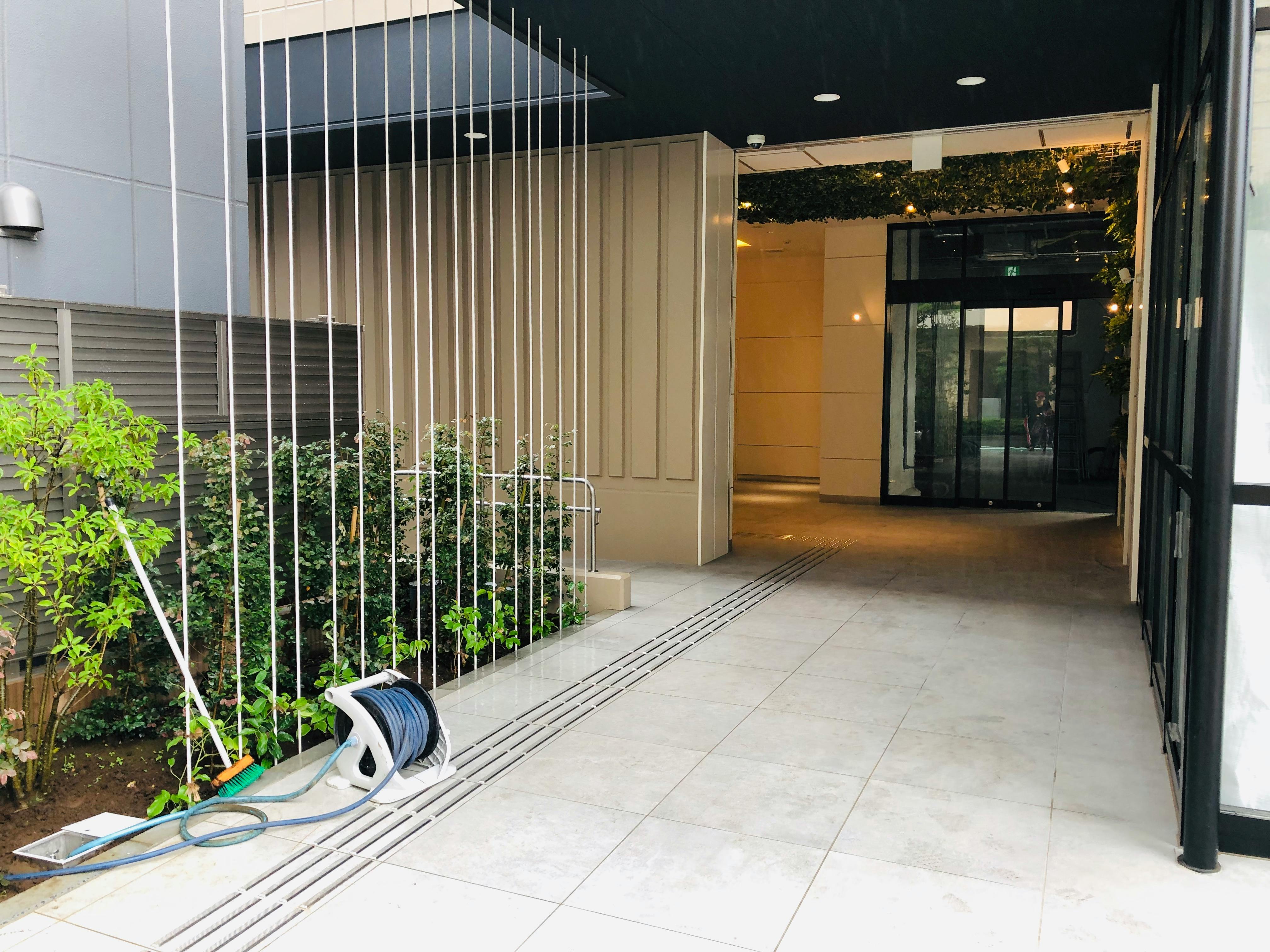 【フレスポ東日暮里】プロモーション利用に適した、エレベーターホールにある半屋外イベントスペース