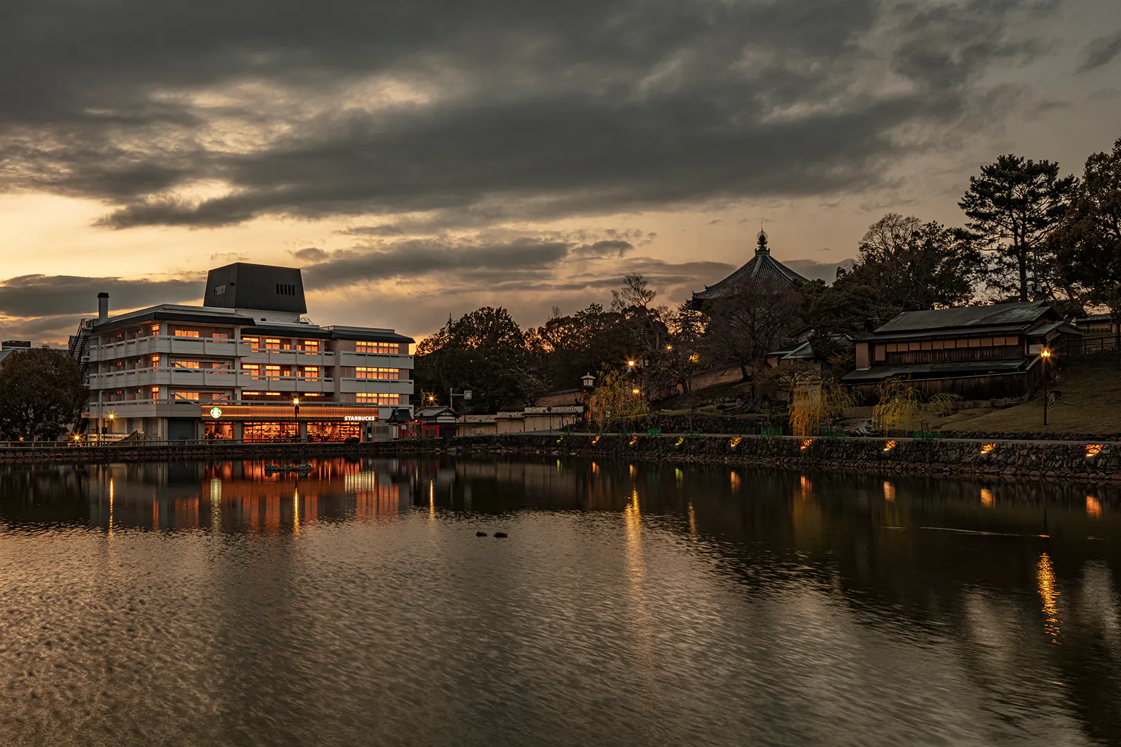 【近鉄奈良駅7分】古都ならではのポップアップストアや展示会に最適な世界遺産興福寺目の前のイベントスペース