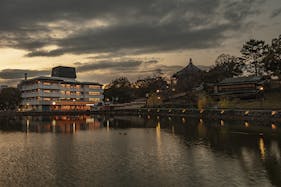 【近鉄奈良駅7分】古都ならではのポップアップストアや展示会に最適な世界遺産興福寺目の前のイベントスペース